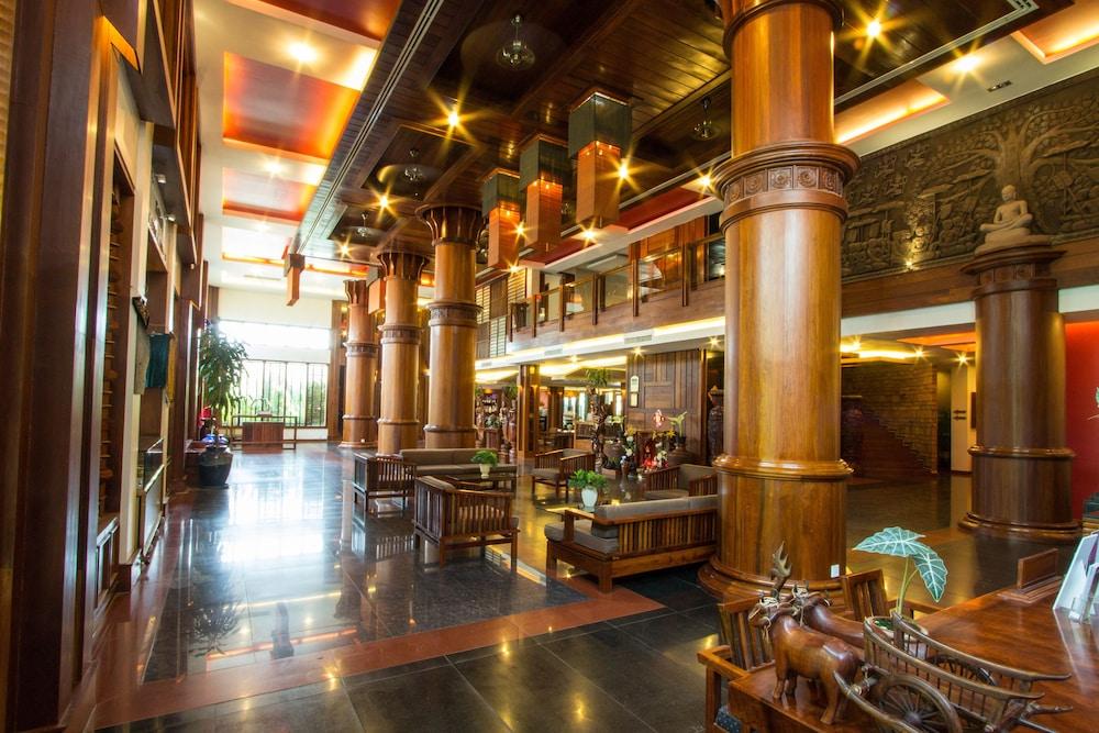 Royal Empire Premium Hotel Сіємреап Екстер'єр фото