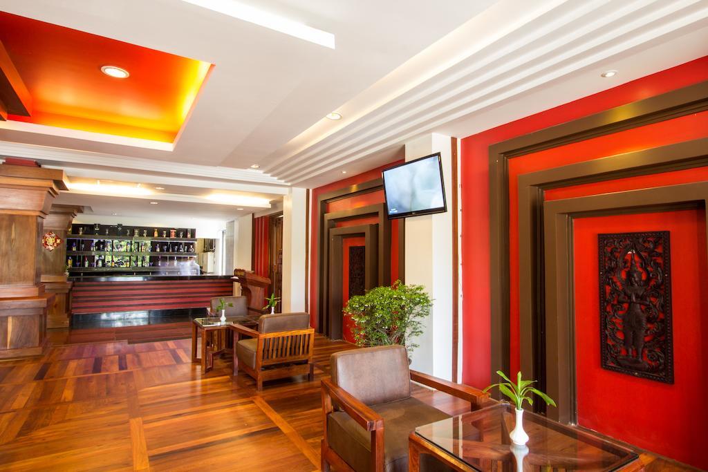 Royal Empire Premium Hotel Сіємреап Екстер'єр фото